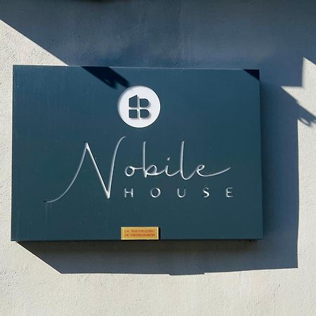 Nobilehouse Apartment Catania Ngoại thất bức ảnh